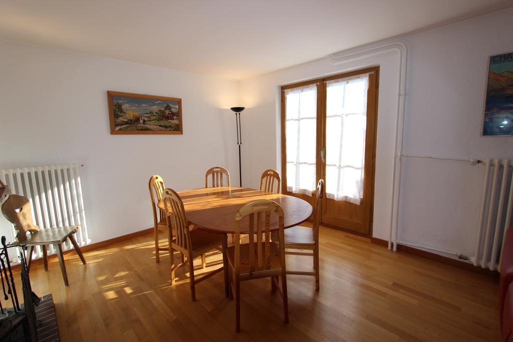 Les Arolles * Château-d'Œx